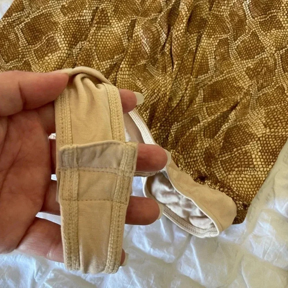 Paige Sevilla snake print bodysuit - Picture 10 of 13